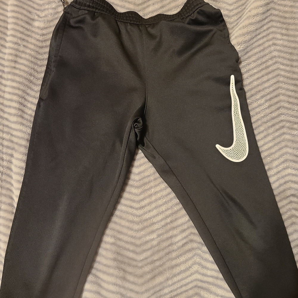 Boys Nike Dri Fit Joggers